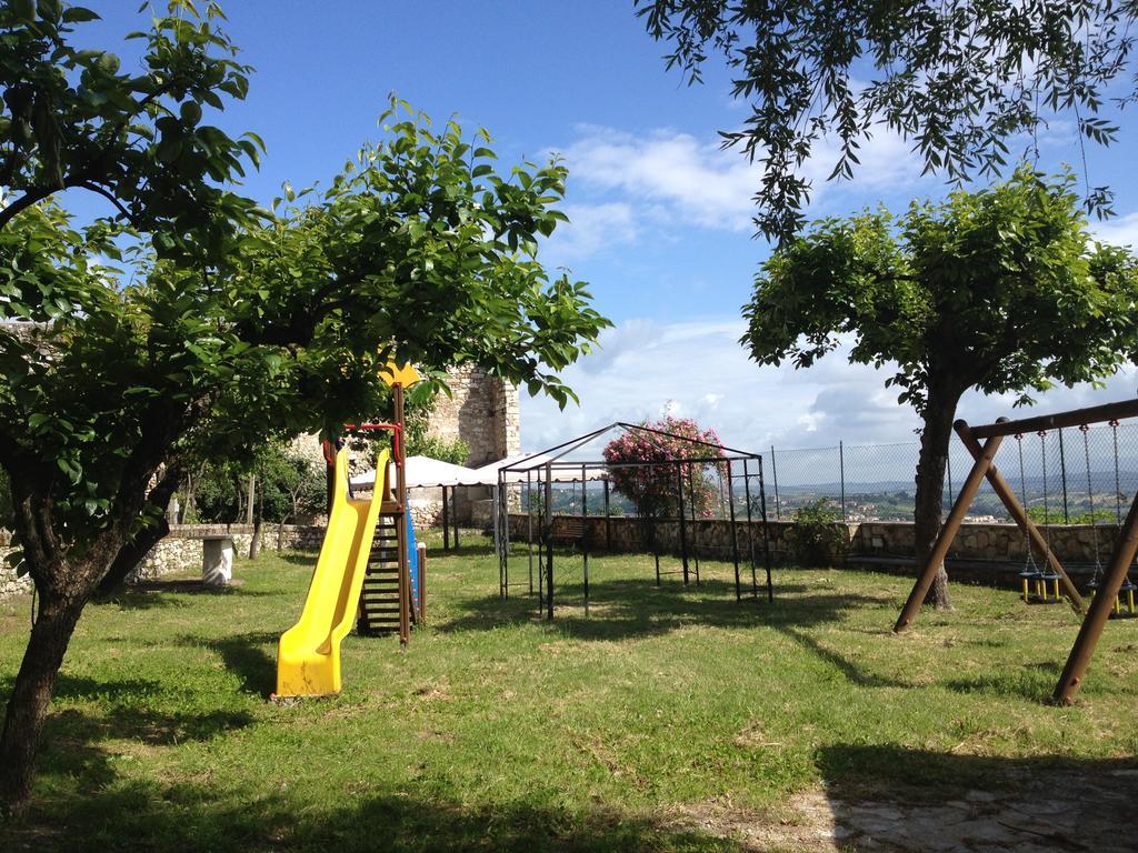 Ostello Sant'Anna นาร์นี ภายนอก รูปภาพ